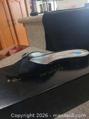 MaxSold Auction: Donald J Pliner Black Satin Heels with Rhinestone Buckle, Size 7.5 - Las Vegas (Nevada, USA) PARTNER MANAGED Estate Sale Online Auction -  Argent Star Court