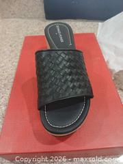 MaxSold Auction: Donald J Pliner Black Wedge Sandals, Women's US 7.5 - Las Vegas (Nevada, USA) PARTNER MANAGED Estate Sale Online Auction -  Argent Star Court