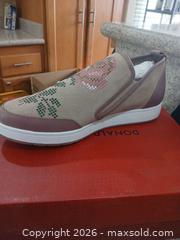 MaxSold Auction: Donald J Pliner Slip-On Sneaker Suede Rhinestone Floral - Las Vegas (Nevada, USA) PARTNER MANAGED Estate Sale Online Auction -  Argent Star Court