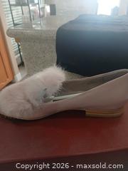 MaxSold Auction: Donald Pliner Blush Leather Loafers with Faux Fur Pom, Size 7.5 M - Las Vegas (Nevada, USA) PARTNER MANAGED Estate Sale Online Auction -  Argent Star Court