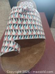 MaxSold Auction: Donald Pliner Wedge Sandal Nappa Leather Women's 7.5 - Las Vegas (Nevada, USA) PARTNER MANAGED Estate Sale Online Auction -  Argent Star Court