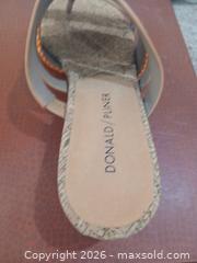 MaxSold Auction: Donald/J Pliner Multi Fawn/Tan Wedge Sandal US 7.5 - Las Vegas (Nevada, USA) PARTNER MANAGED Estate Sale Online Auction -  Argent Star Court
