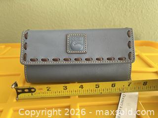 MaxSold Auction: Dooney & Bourke Blue Leather Wallet - Las Vegas (Nevada, USA) PARTNER MANAGED Estate Sale Online Auction -  Argent Star Court
