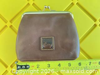 MaxSold Auction: Dooney & Bourke Brown Genuine Leather Kiss-Lock Coin Purse - Las Vegas (Nevada, USA) PARTNER MANAGED Estate Sale Online Auction -  Argent Star Court