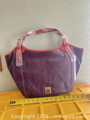 MaxSold Auction: Dooney & Bourke Leather Tote / Shoulder Bag / Satchel, Burgundy/Brown - Las Vegas (Nevada, USA) PARTNER MANAGED Estate Sale Online Auction -  Argent Star Court