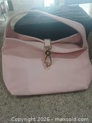 MaxSold Auction: Dooney & Bourke Light Pink Leather Shoulder Bag - Las Vegas (Nevada, USA) PARTNER MANAGED Estate Sale Online Auction -  Argent Star Court