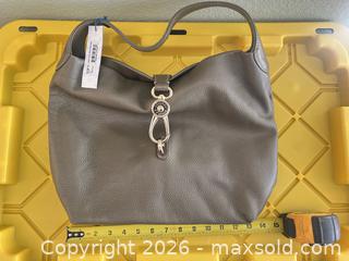 MaxSold Auction: Dooney & Bourke Olive Pebbled Leather Hobo Shoulder Bag - Las Vegas (Nevada, USA) PARTNER MANAGED Estate Sale Online Auction -  Argent Star Court