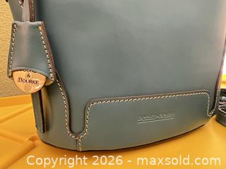 MaxSold Auction: Dooney & Bourke Teal Leather Crossbody Bag - Las Vegas (Nevada, USA) PARTNER MANAGED Estate Sale Online Auction -  Argent Star Court