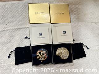 MaxSold Auction: Estée Lauder Compact Powder / Mirror Set of 2 - Las Vegas (Nevada, USA) PARTNER MANAGED Estate Sale Online Auction -  Argent Star Court