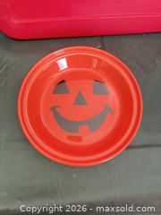 MaxSold Auction: Fiesta / Homer Laughlin 10 1/8 in Red-Orange Pie Baker - Las Vegas (Nevada, USA) PARTNER MANAGED Estate Sale Online Auction -  Argent Star Court