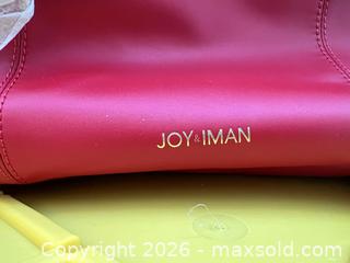 MaxSold Auction: Joy & Iman Red Large Faux Leather Weekender Duffel Bag - Las Vegas (Nevada, USA) PARTNER MANAGED Estate Sale Online Auction -  Argent Star Court