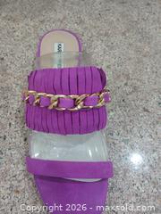 MaxSold Auction: Karl Lagerfeld Purple/Magenta Open Toe Flats with Gold Chain - Las Vegas (Nevada, USA) PARTNER MANAGED Estate Sale Online Auction -  Argent Star Court