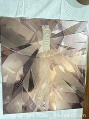 MaxSold Auction: La Mer The Genaissance de La Mer Skincare Gift Set - Las Vegas (Nevada, USA) PARTNER MANAGED Estate Sale Online Auction -  Argent Star Court