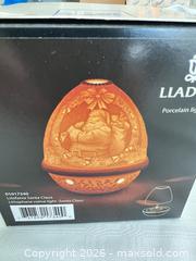 MaxSold Auction: Lladró Porcelain Lithophane Votive Lights, Set of 2 - Las Vegas (Nevada, USA) PARTNER MANAGED Estate Sale Online Auction -  Argent Star Court