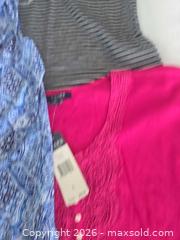 MaxSold Auction: Lot of 5 Large Tops – Mixed Short Sleeve & Sleeveless - Las Vegas (Nevada, USA) PARTNER MANAGED Estate Sale Online Auction -  Argent Star Court