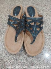 MaxSold Auction: Montana Women's Black Faux Leather Wedge Sandals US 7.5 - Las Vegas (Nevada, USA) PARTNER MANAGED Estate Sale Online Auction -  Argent Star Court