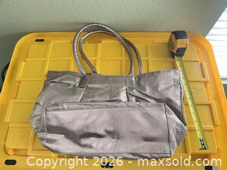 MaxSold Auction: Nordstrom Silver Metallic Faux Leather Large Tote Bag - Las Vegas (Nevada, USA) PARTNER MANAGED Estate Sale Online Auction -  Argent Star Court