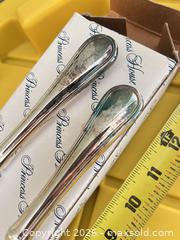 MaxSold Auction: Princess House Silver-Plated Cake Server & Serving Cutter,  2 Pc - Las Vegas (Nevada, USA) PARTNER MANAGED Estate Sale Online Auction -  Argent Star Court