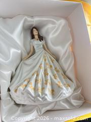 MaxSold Auction: Royal Doulton Bone China HN5907 'November - Topaz' Figurine 17 cm - Las Vegas (Nevada, USA) PARTNER MANAGED Estate Sale Online Auction -  Argent Star Court