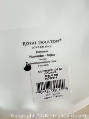 MaxSold Auction: Royal Doulton Bone China HN5907 'November - Topaz' Figurine 17 cm - Las Vegas (Nevada, USA) PARTNER MANAGED Estate Sale Online Auction -  Argent Star Court