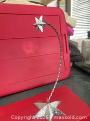 MaxSold Auction: Silver Metal Ornament Stand - Las Vegas (Nevada, USA) PARTNER MANAGED Estate Sale Online Auction -  Argent Star Court