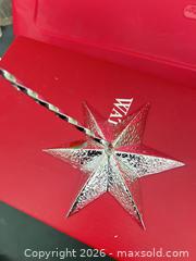 MaxSold Auction: Silver Metal Ornament Stand for Christmas - Las Vegas (Nevada, USA) PARTNER MANAGED Estate Sale Online Auction -  Argent Star Court