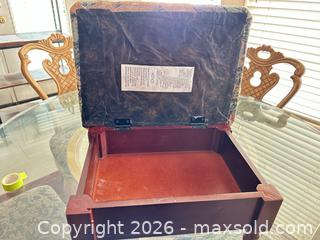 MaxSold Auction: Small Tapestry Upholstered Footstool with Storage - Las Vegas (Nevada, USA) PARTNER MANAGED Estate Sale Online Auction -  Argent Star Court