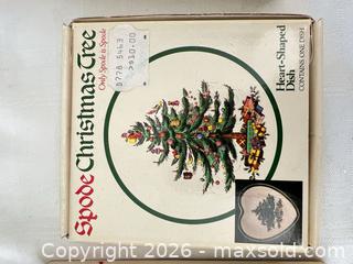 MaxSold Auction: Spode Christmas Tree Highball Glasses & Ceramic Dishes - Las Vegas (Nevada, USA) PARTNER MANAGED Estate Sale Online Auction -  Argent Star Court