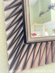 MaxSold Auction: Sunburst Geometric Silver & Black Wall Mirror - Las Vegas (Nevada, USA) PARTNER MANAGED Estate Sale Online Auction -  Argent Star Court