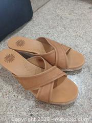 MaxSold Auction: UGG Tan Leather Wedge Sandals, US 7 - Las Vegas (Nevada, USA) PARTNER MANAGED Estate Sale Online Auction -  Argent Star Court