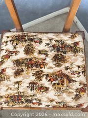 MaxSold Auction: Vintage Wooden Frame Chair with Beige Multicolor Fabric - Las Vegas (Nevada, USA) PARTNER MANAGED Estate Sale Online Auction -  Argent Star Court