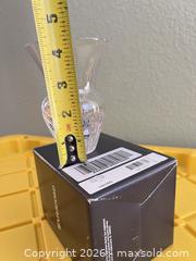 MaxSold Auction: Waterford Crystal Clear Vase, 4.5 in - Las Vegas (Nevada, USA) PARTNER MANAGED Estate Sale Online Auction -  Argent Star Court