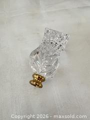 MaxSold Auction: Waterford Crystal Cut Glass Lamp Finial, Clear - Las Vegas (Nevada, USA) PARTNER MANAGED Estate Sale Online Auction -  Argent Star Court