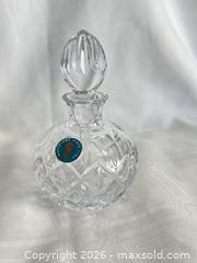 MaxSold Auction: Waterford Crystal Perfume Bottle, Cut Diamond/Hatch Pattern, 4-5 in - Las Vegas (Nevada, USA) PARTNER MANAGED Estate Sale Online Auction -  Argent Star Court
