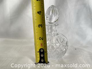MaxSold Auction: Waterford Crystal Perfume Bottle, Cut Diamond/Hatch Pattern, 4-5 in - Las Vegas (Nevada, USA) PARTNER MANAGED Estate Sale Online Auction -  Argent Star Court