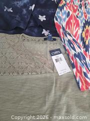 MaxSold Auction: Women's Size L Varied Brands Tie-Dye & Ikat Lot - Las Vegas (Nevada, USA) PARTNER MANAGED Estate Sale Online Auction -  Argent Star Court