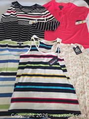 MaxSold Auction: Women's T-shirt / Tank Top Lot Size M (4-5 pcs) - Las Vegas (Nevada, USA) PARTNER MANAGED Estate Sale Online Auction -  Argent Star Court