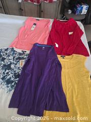 MaxSold Auction: Women's Tops Lot, Chaps & SO, Size Medium, Mixed Colors - Las Vegas (Nevada, USA) PARTNER MANAGED Estate Sale Online Auction -  Argent Star Court