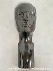 MaxSold Auction: Mannequin Head Wall Hanging Display  - Toronto (Ontario, Canada) PARTNER MANAGED Reseller Online Auction - Queen Street West.