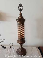 MaxSold Auction: Turkish Ottoman Style Cylinder Desk Lamp - Toronto (Ontario, Canada) PARTNER MANAGED Reseller Online Auction - Queen Street West.