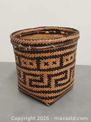 MaxSold Auction: Vintage Cherokee Indigneous American Indian Basket - Toronto (Ontario, Canada) PARTNER MANAGED Reseller Online Auction - Queen Street West.