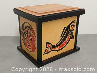 MaxSold Auction: Vintage Clarence A. Wells Haida Wooden Box - Toronto (Ontario, Canada) PARTNER MANAGED Reseller Online Auction - Queen Street West.