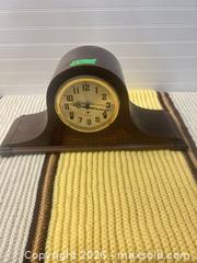 MaxSold Auction: Mantle clock - Carleton Place (Ontario, Canada) SELLER MANAGED Reseller Online Auction - Victoria Street