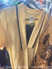 MaxSold Auction: Vintage Dress Lot 3 - Carleton Place (Ontario, Canada) SELLER MANAGED Reseller Online Auction - Victoria Street