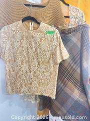 MaxSold Auction: Vintage Wear lot 3 - Carleton Place (Ontario, Canada) SELLER MANAGED Reseller Online Auction - Victoria Street