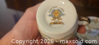 MaxSold Auction: 14-Piece Noritake & Alfred Meakin Porcelain Assortment - Kingston (Ontario, Canada) PARTNER MANAGED Moving Online Auction - Fernmoor Drive