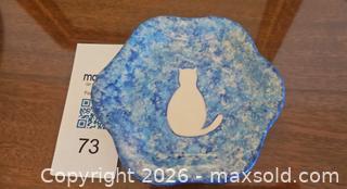 MaxSold Auction: Assorted Household & Decor Mixed Lot (6–15 Items) - Kingston (Ontario, Canada) PARTNER MANAGED Moving Online Auction - Fernmoor Drive