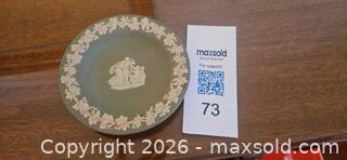 MaxSold Auction: Assorted Household & Decor Mixed Lot (6–15 Items) - Kingston (Ontario, Canada) PARTNER MANAGED Moving Online Auction - Fernmoor Drive