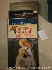 MaxSold Auction: Assorted Household Decor, Vinyl & Books Lot - Kingston (Ontario, Canada) PARTNER MANAGED Moving Online Auction - Fernmoor Drive