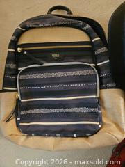 MaxSold Auction: Fossil, Roots & Columbia Nylon Backpacks and Shoulder Bags - Kingston (Ontario, Canada) PARTNER MANAGED Moving Online Auction - Fernmoor Drive